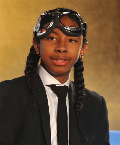 Ray ray mindless behavior now - Mindless Behavior. Pop-R&B group whose first two albums went Top Ten and preceded an explicit makeover. Read Full Biography. STREAM OR BUY: